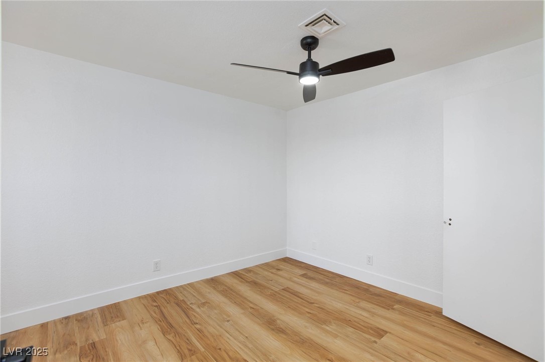 4385 Bramblewood Street Property Photo 17