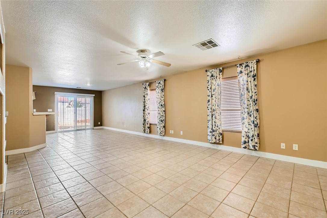 8728 Honey Vine Avenue Property Photo 8