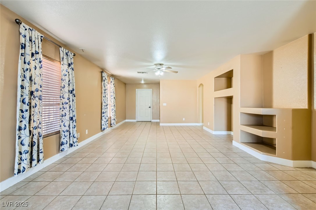 8728 Honey Vine Avenue Property Photo 11