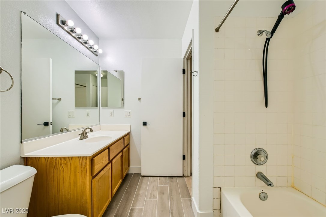 8728 Honey Vine Avenue Property Photo 34
