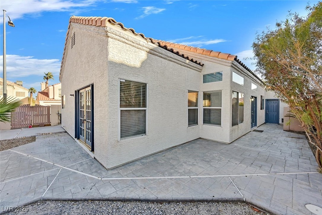 6652 Goldencreek Way Property Photo 25