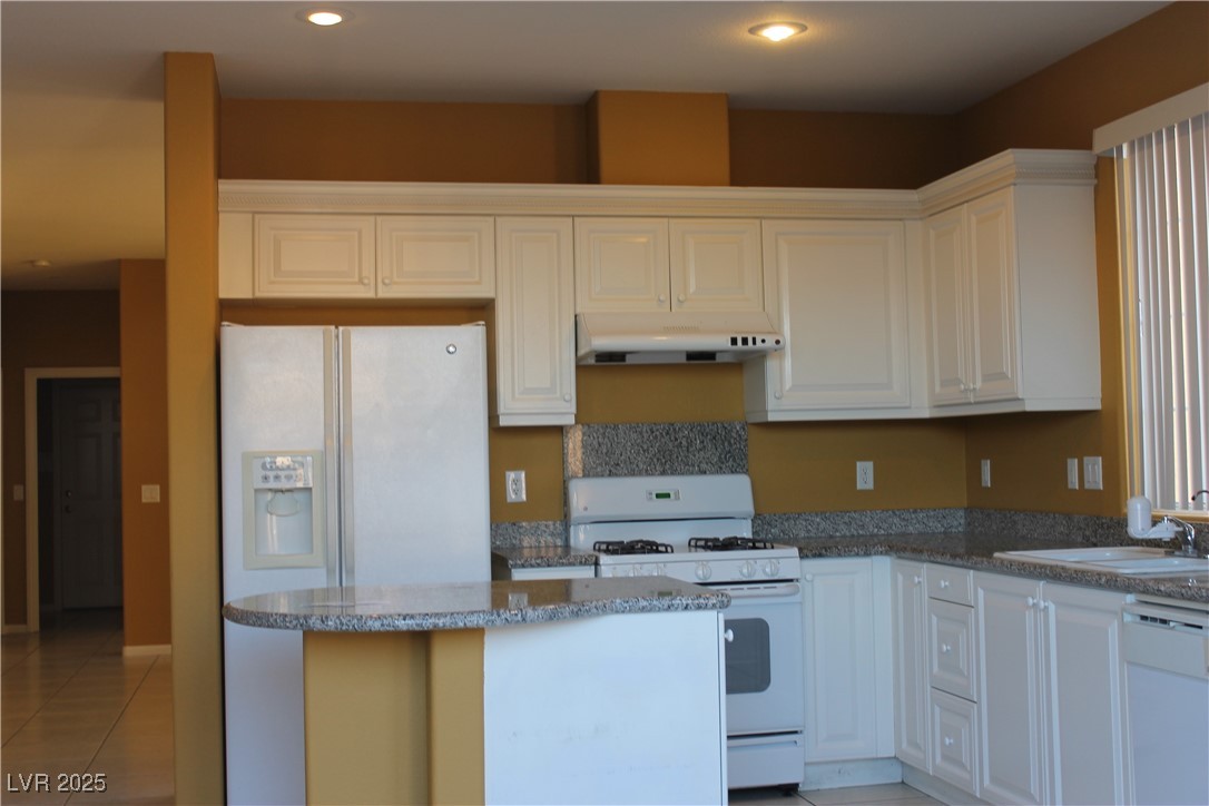 8003 Retriever Avenue Property Photo 3