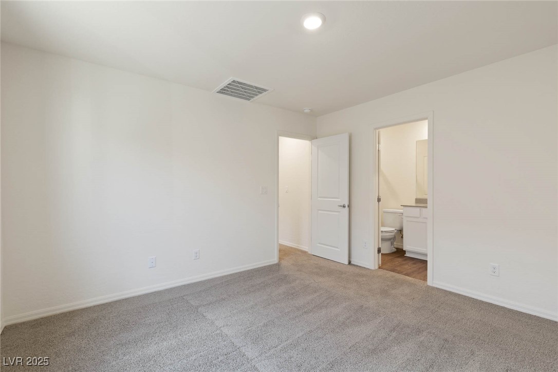 1716 Desert Path Avenue Property Photo 5
