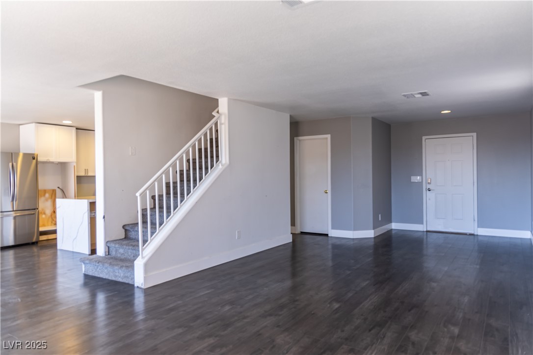 1416 Swanbrooke Drive Property Photo 3