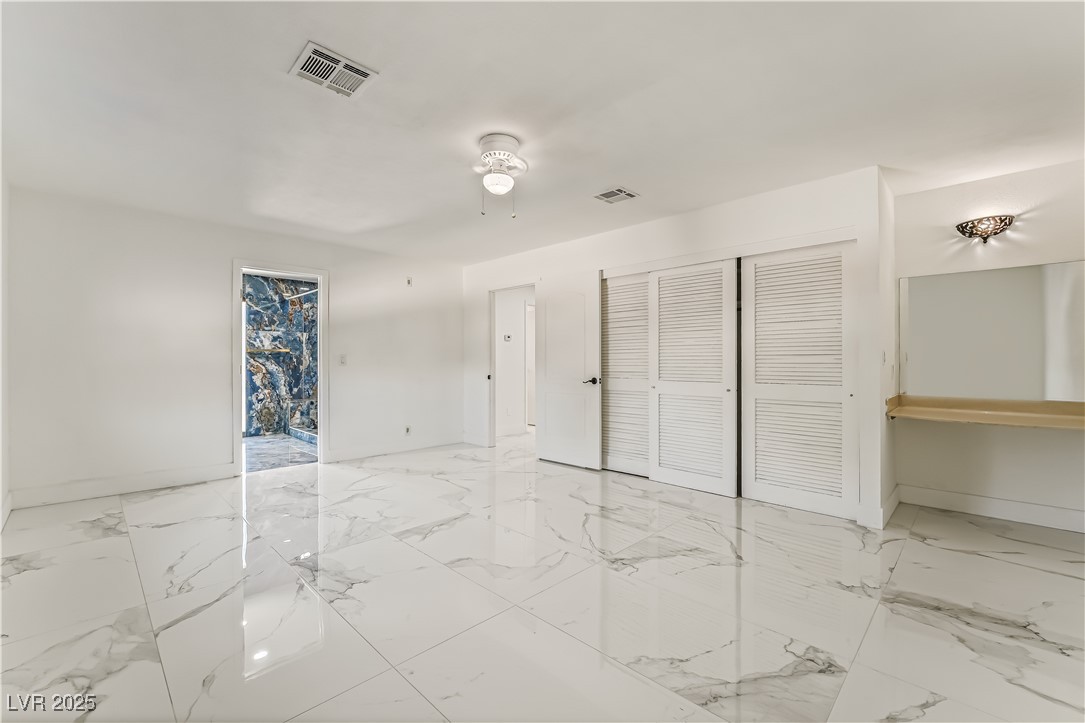 1300 Oak Tree Lane Property Photo 12