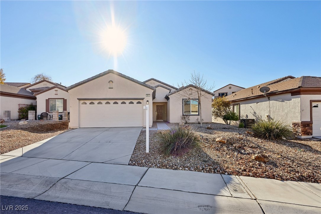 2511 Jada Drive Property Photo 3