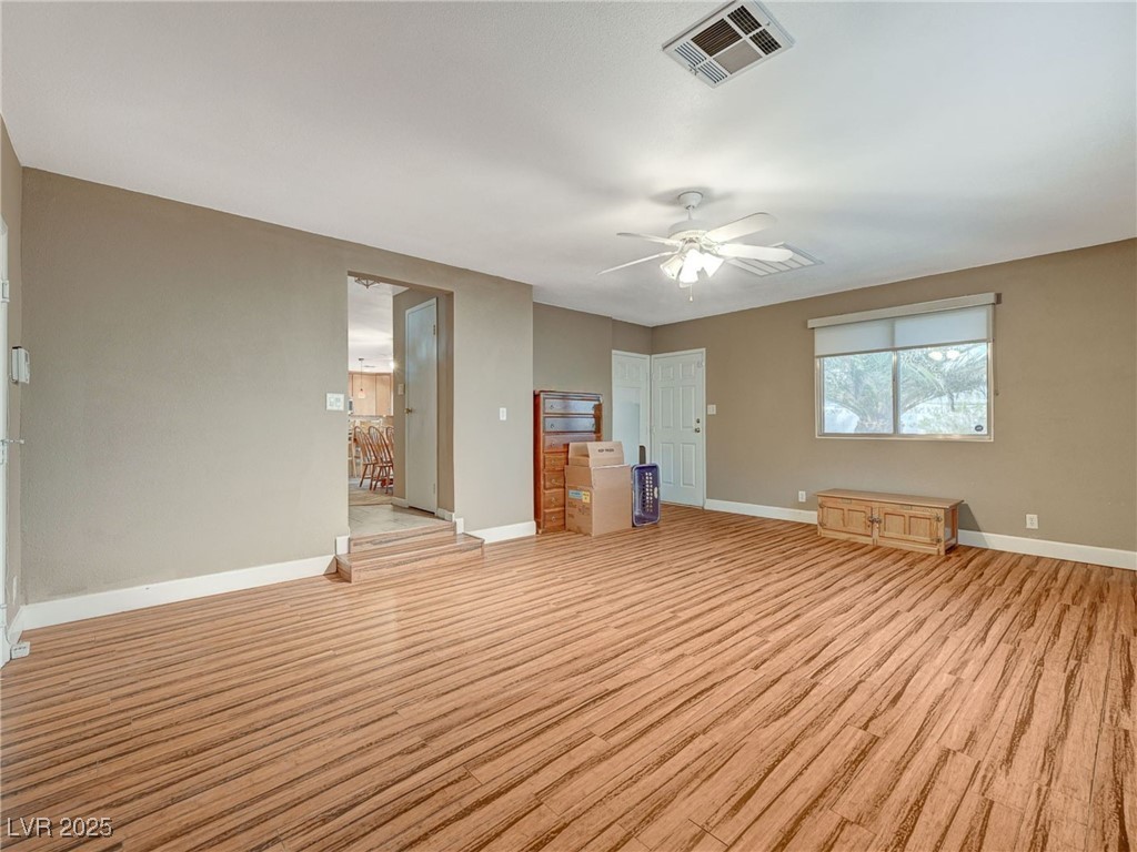 6870 Laronda Lane Property Photo 22