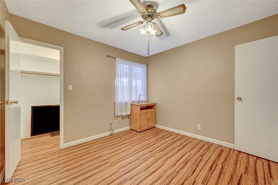 6870 Laronda Lane Property Photo 23