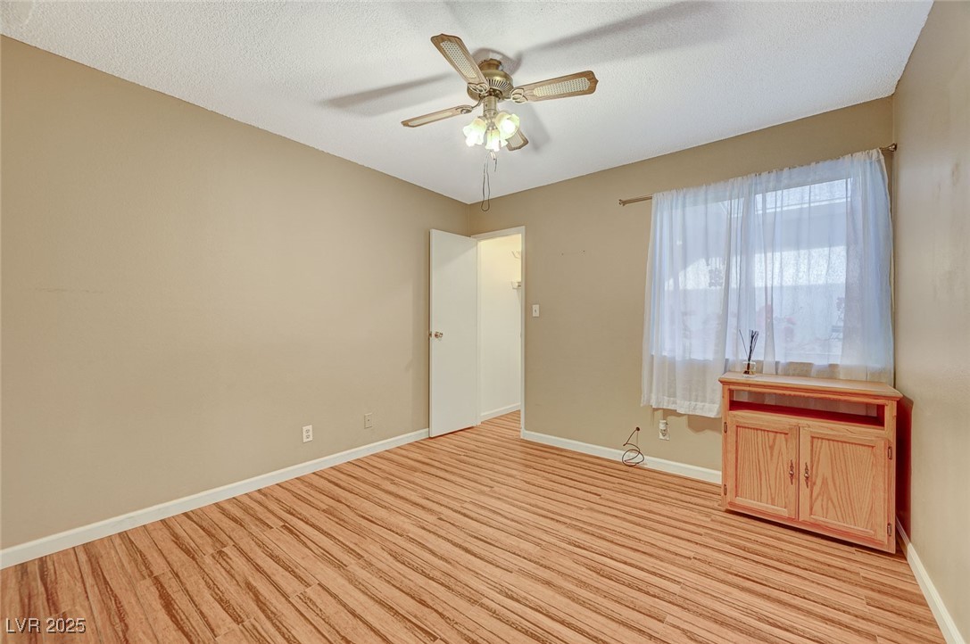 6870 Laronda Lane Property Photo 30