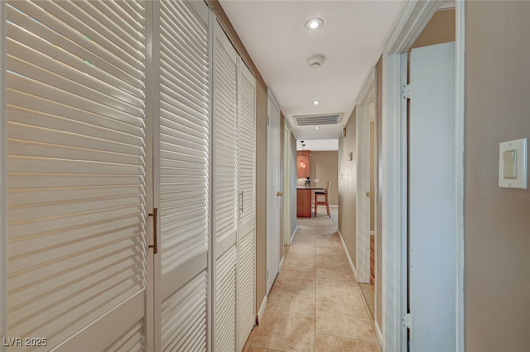 6870 Laronda Lane Property Photo 31