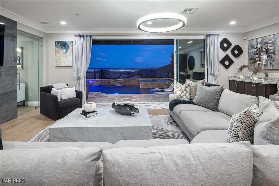4612 Amazing View Street Property Photo 6
