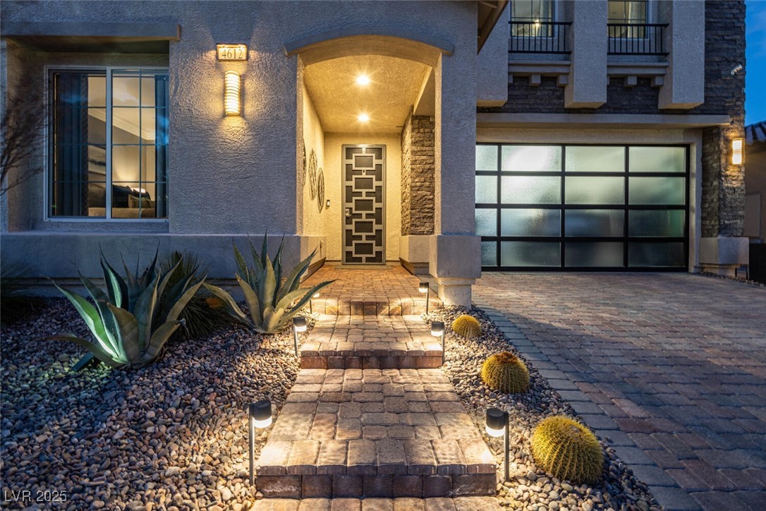 4612 Amazing View Street Property Photo 18
