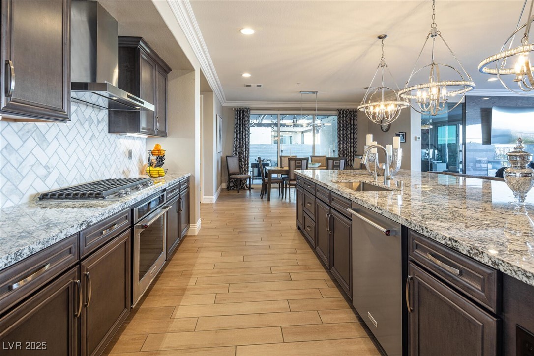 4612 Amazing View Street Property Photo 32