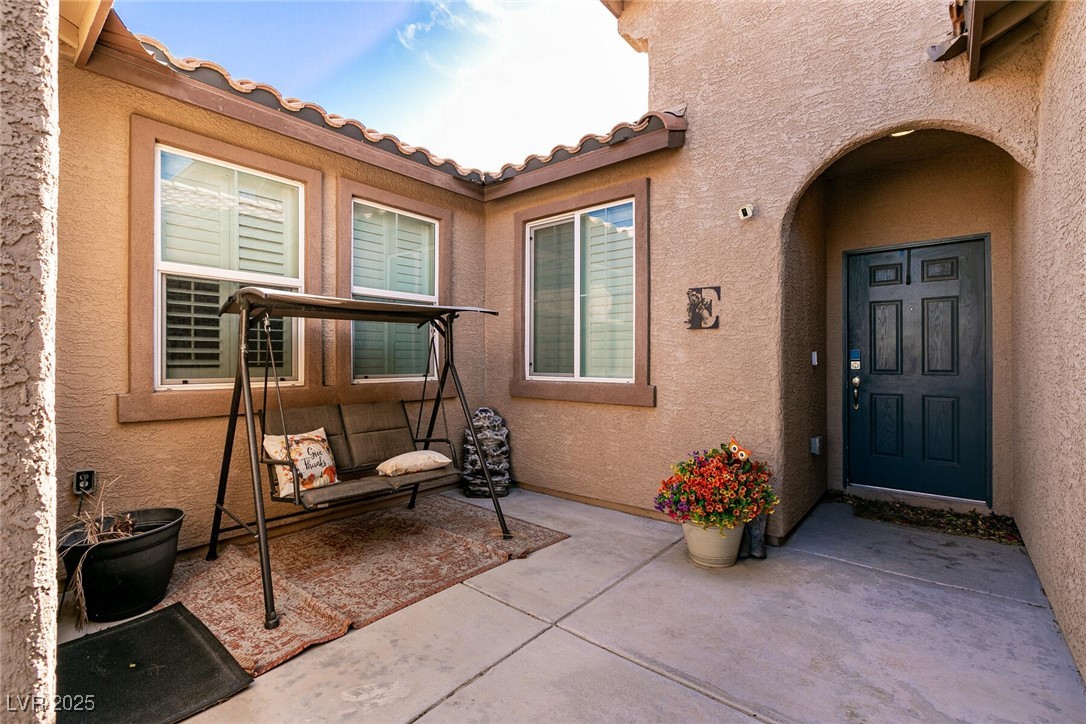 10417 Artful Stone Avenue Property Photo 8