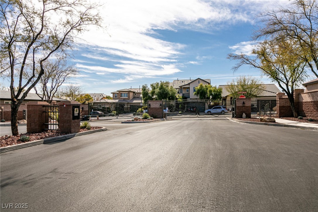 10417 Artful Stone Avenue Property Photo 39