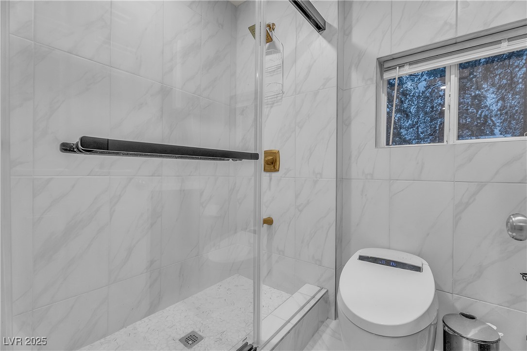 4587 Yellow Pine Avenue Property Photo 20