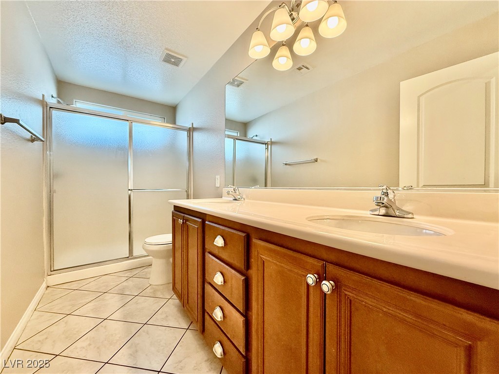 7318 Dolphine Crest Avenue Property Photo 15