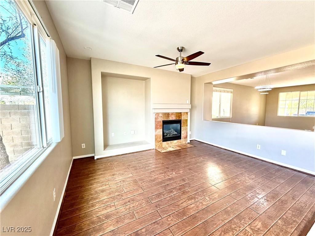 7318 Dolphine Crest Avenue Property Photo 20