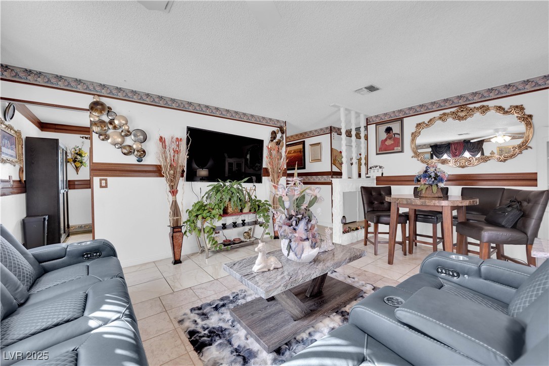 3920 Geist Avenue Property Photo 6