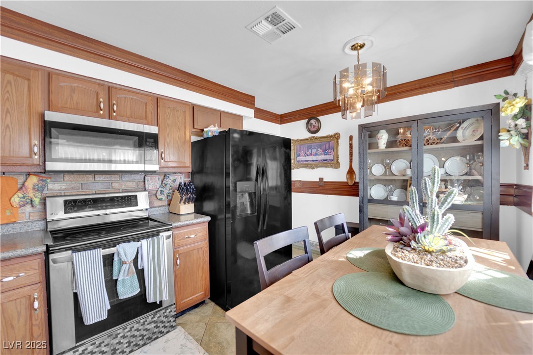 3920 Geist Avenue Property Photo 13