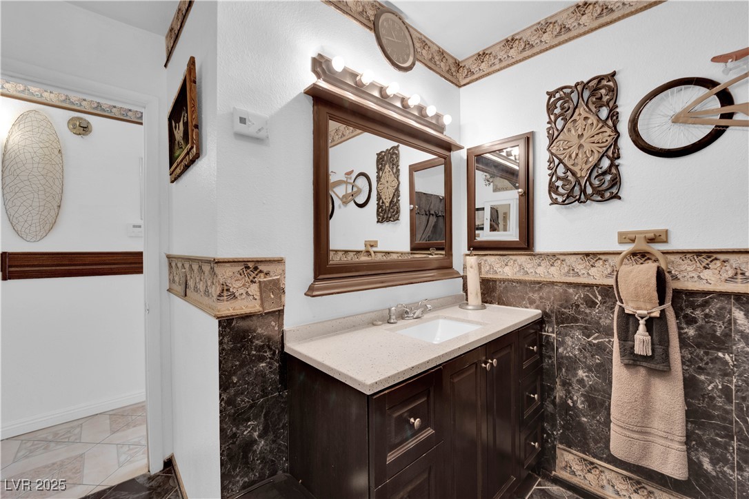 3920 Geist Avenue Property Photo 17