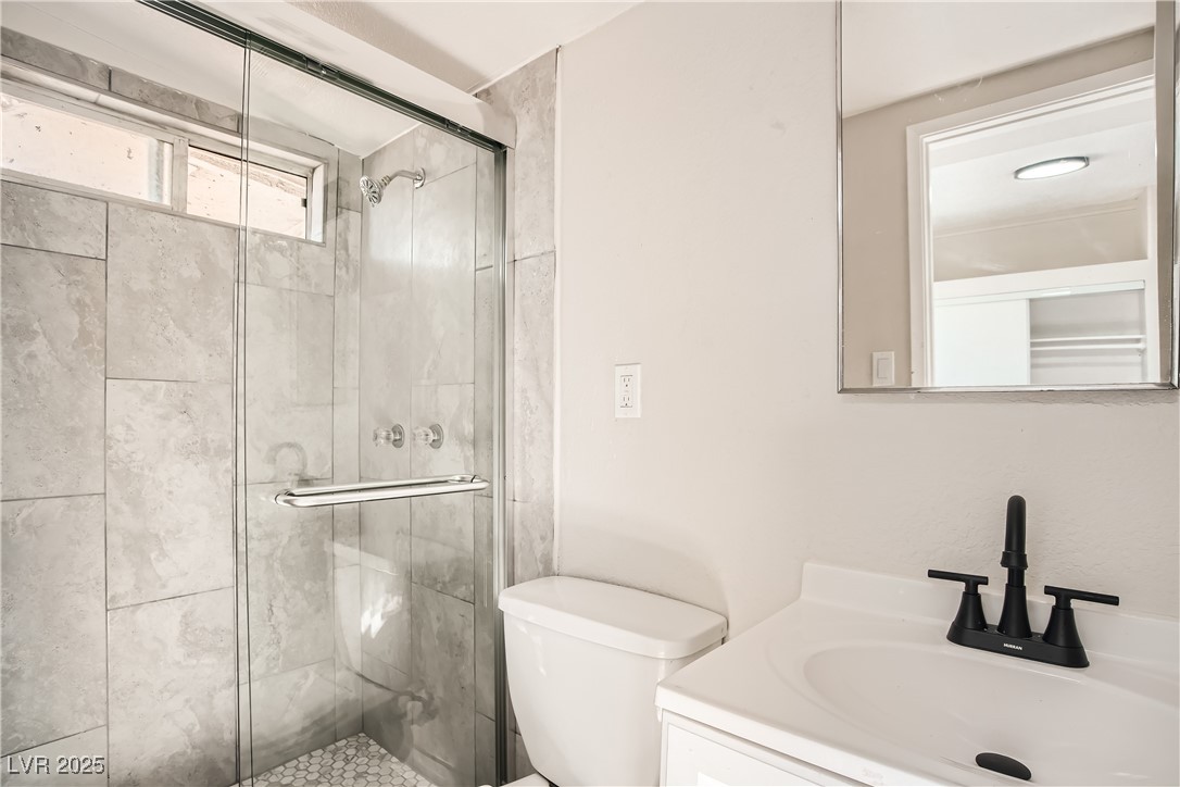 1720 Weeping Willow Lane Property Photo 10