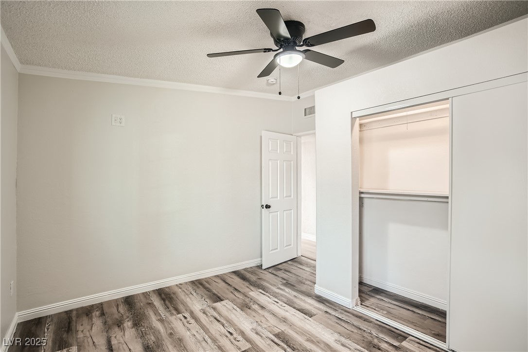 1720 Weeping Willow Lane Property Photo 13