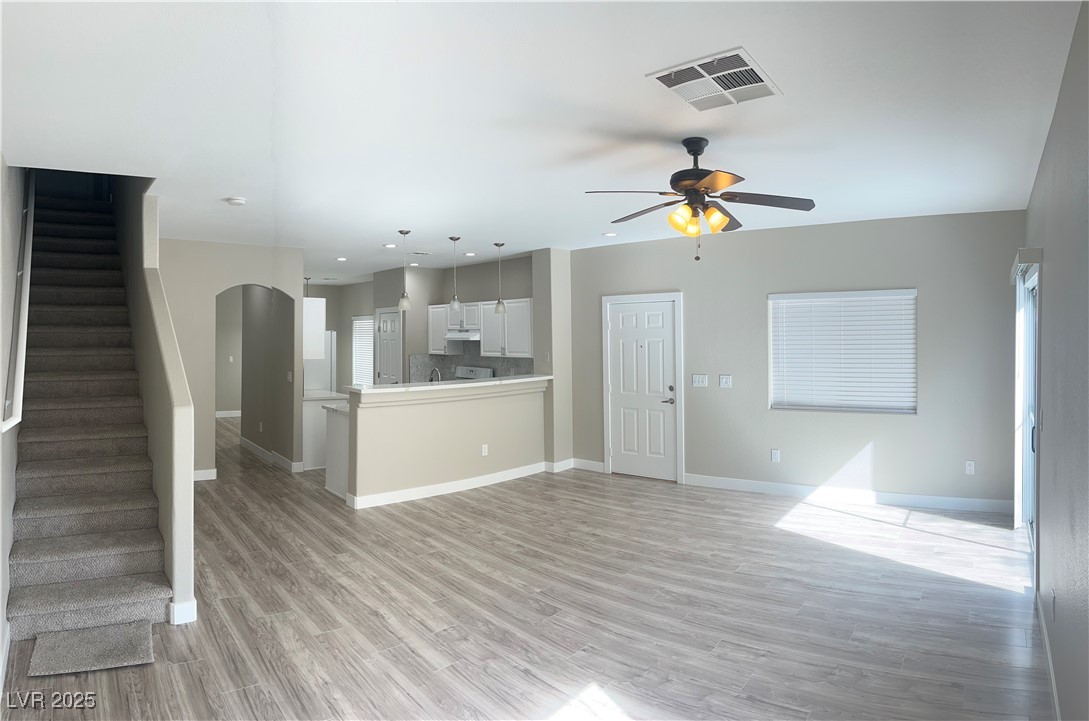 8635 Tomnitz Avenue 103 Property Photo 4