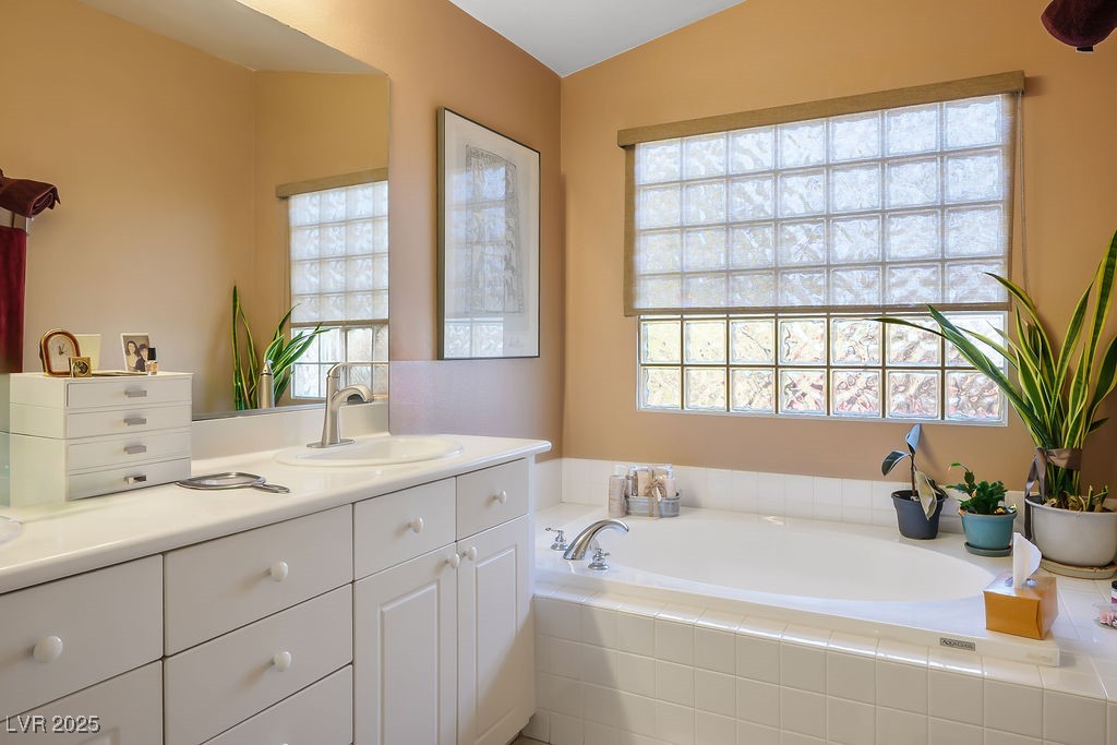 283 New River Circle Property Photo 28