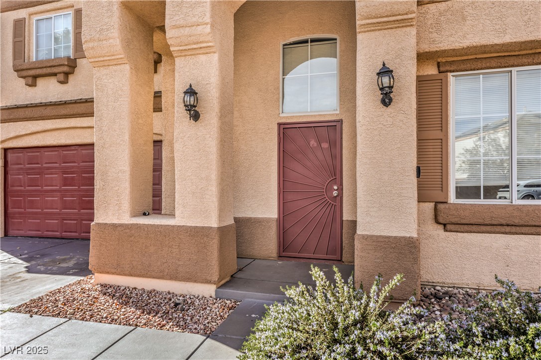 3401 Bedfordshire Place Property Photo 4