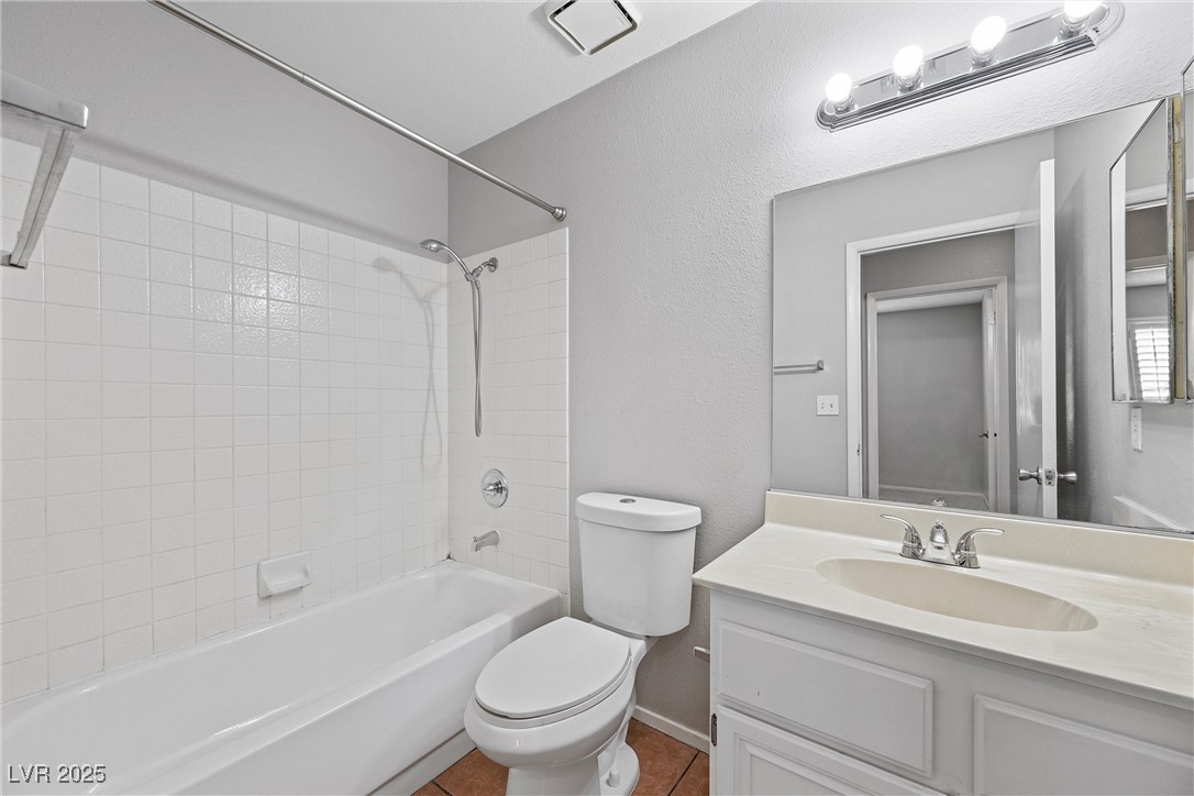 6413 Chippindale Lane Property Photo 22