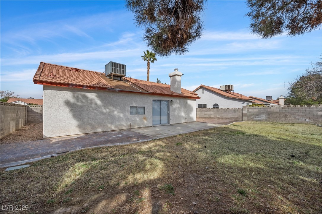 6413 Chippindale Lane Property Photo 27
