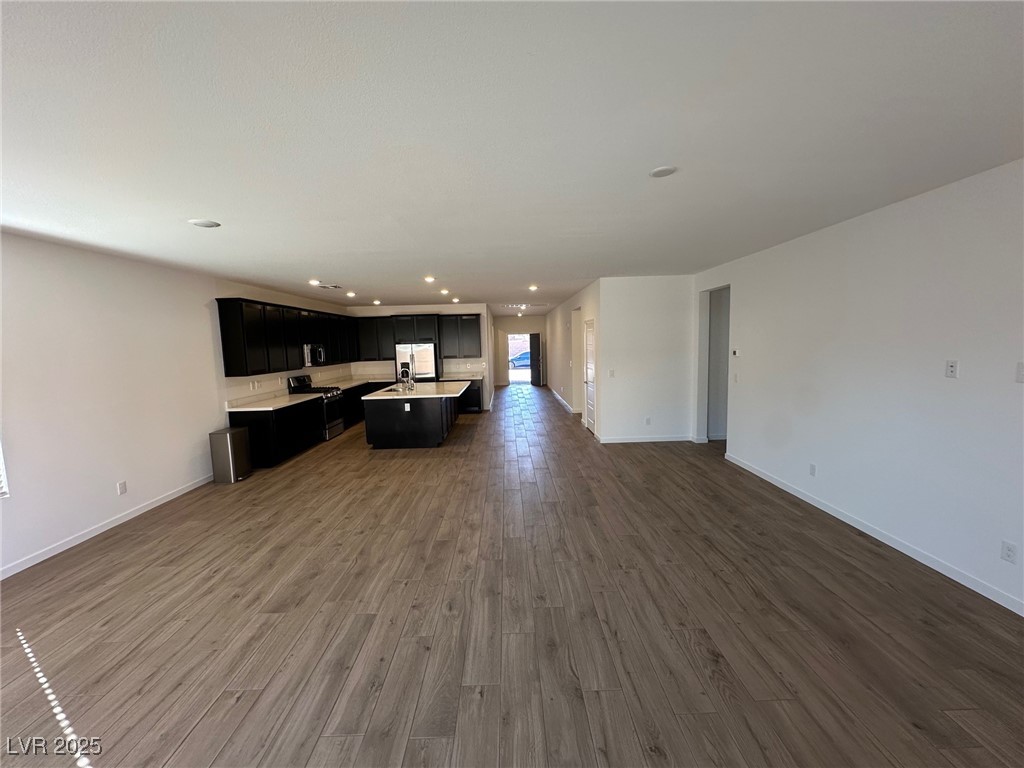 4236 Rosalyn Ridge Street Property Photo 8