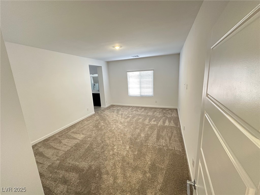 4236 Rosalyn Ridge Street Property Photo 17