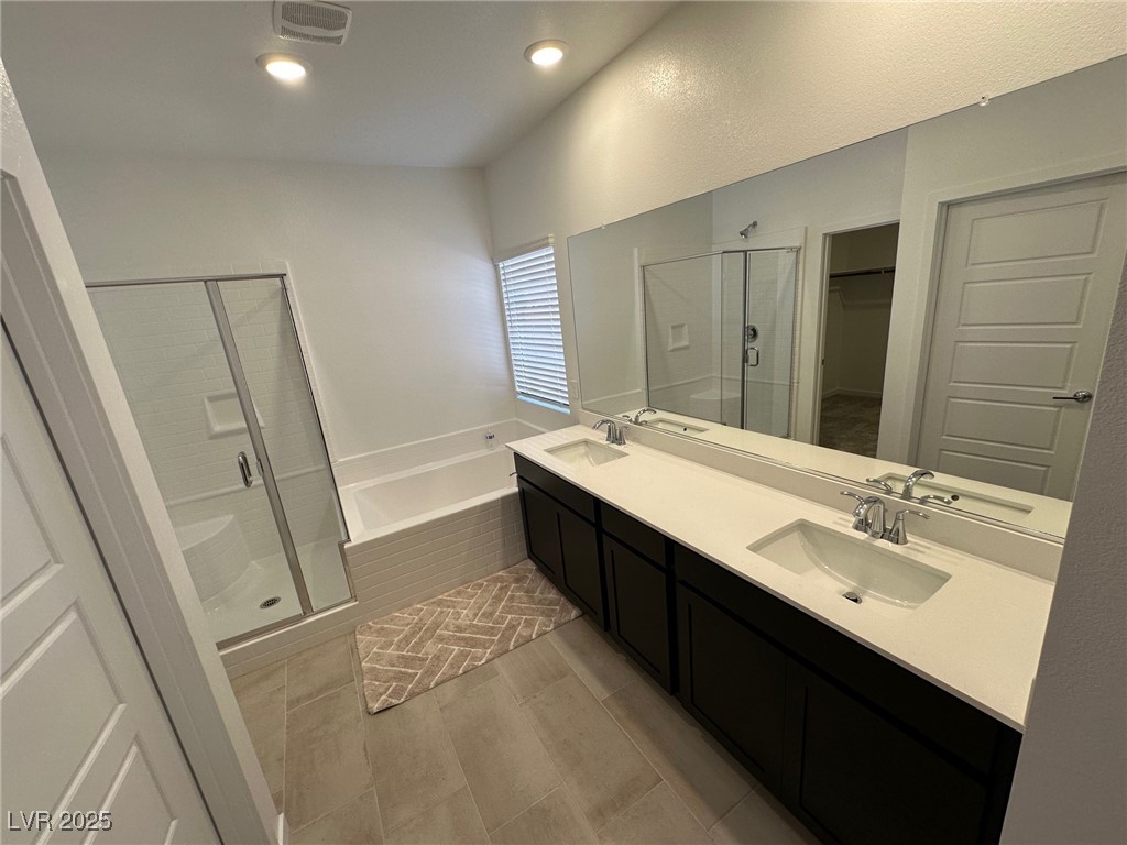 4236 Rosalyn Ridge Street Property Photo 20