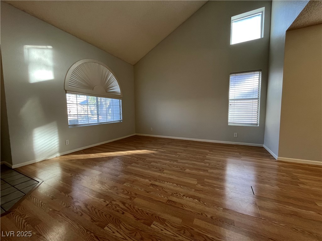 3317 Surfline Drive Property Photo 3