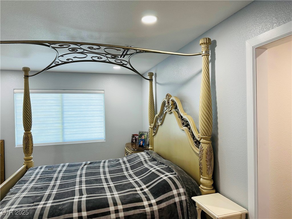 5568 Yellow Ash Street Property Photo 23