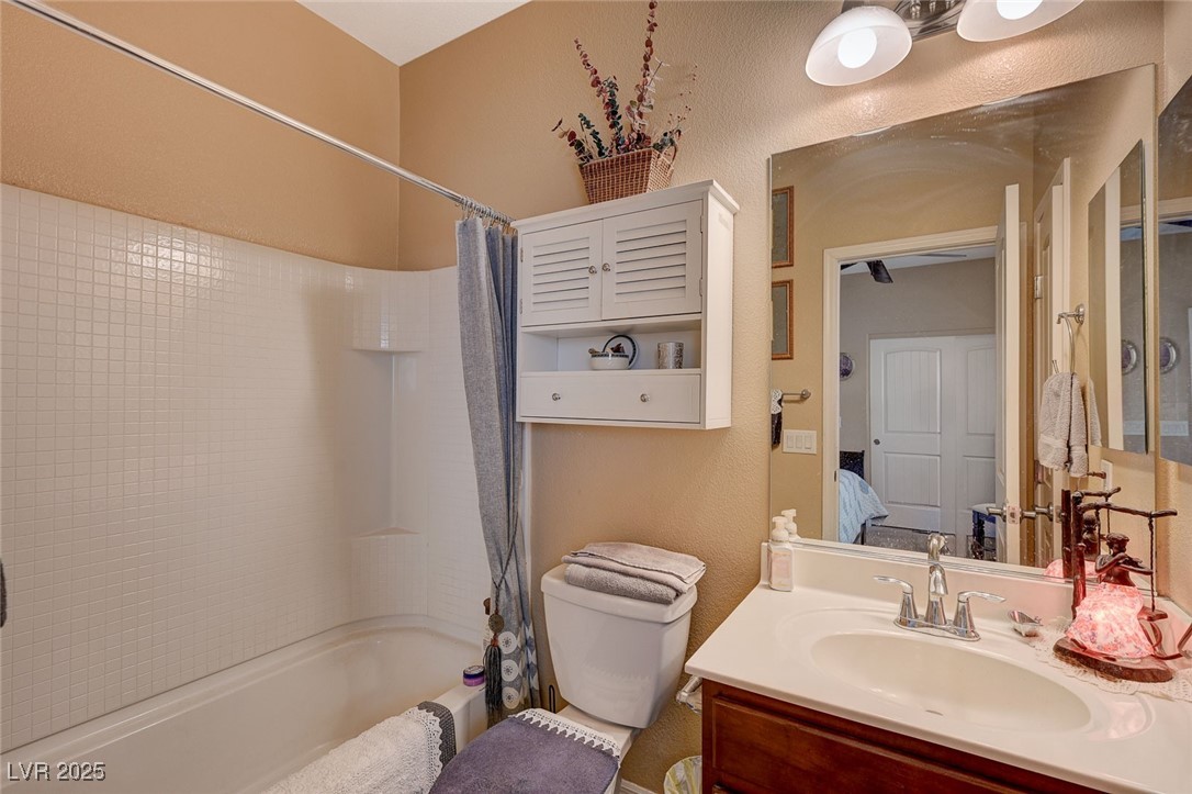 7815 Red Rock Ridge Avenue Property Photo 17
