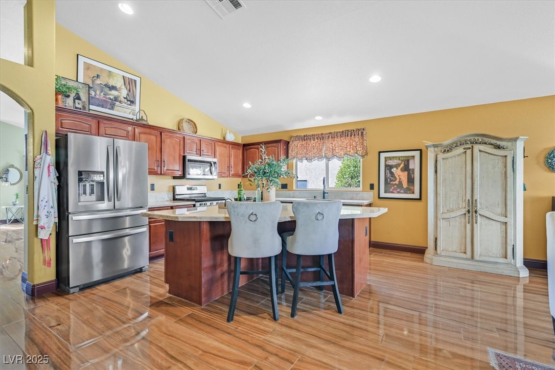 688 Quiet Stream Court Property Photo 12