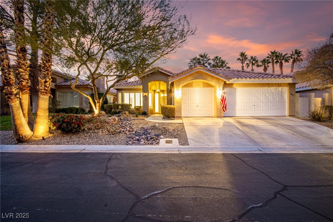 1605 Shadow Rock Drive Property Photo 2