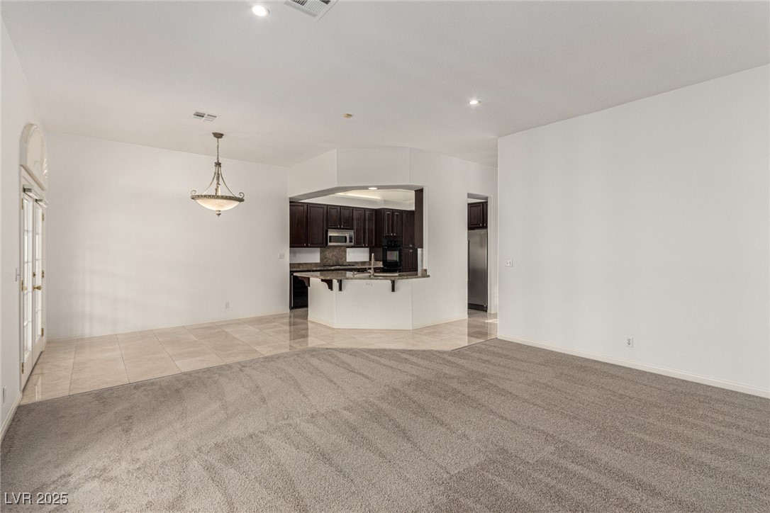 1605 Shadow Rock Drive Property Photo 12