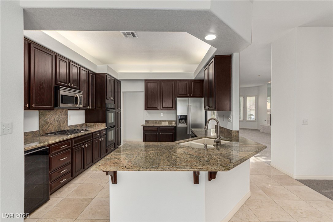1605 Shadow Rock Drive Property Photo 15