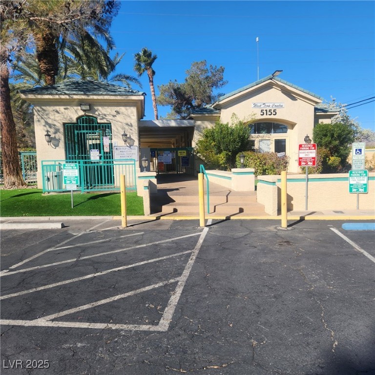 2656212 Property Photo 1