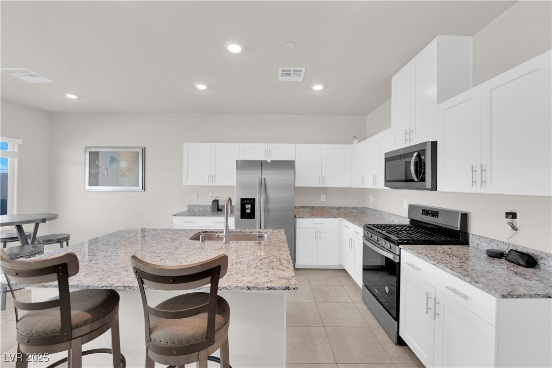5252 Sunstone Mesa Drive Property Photo 18