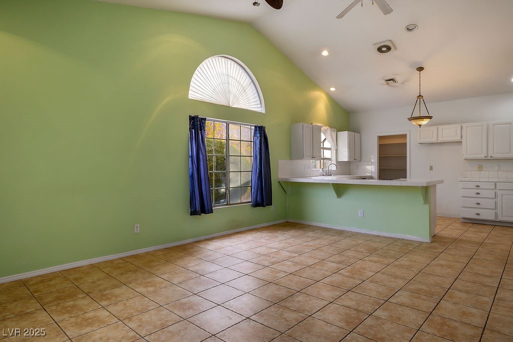 726 Sea Pines Lane Property Photo 14