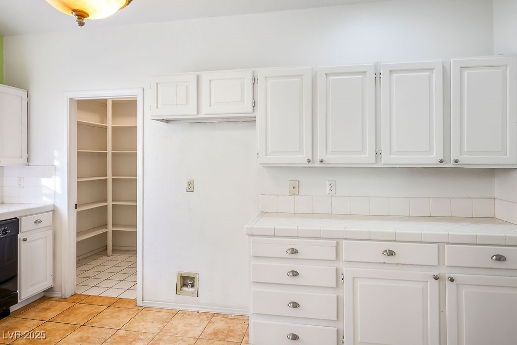 726 Sea Pines Lane Property Photo 17