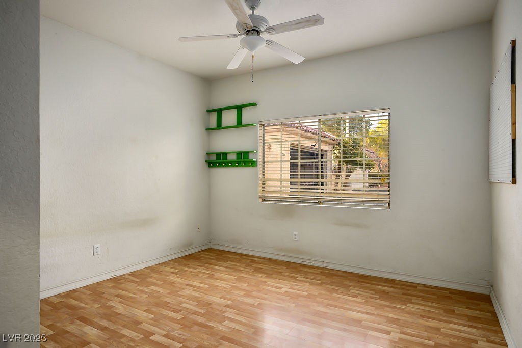 726 Sea Pines Lane Property Photo 25