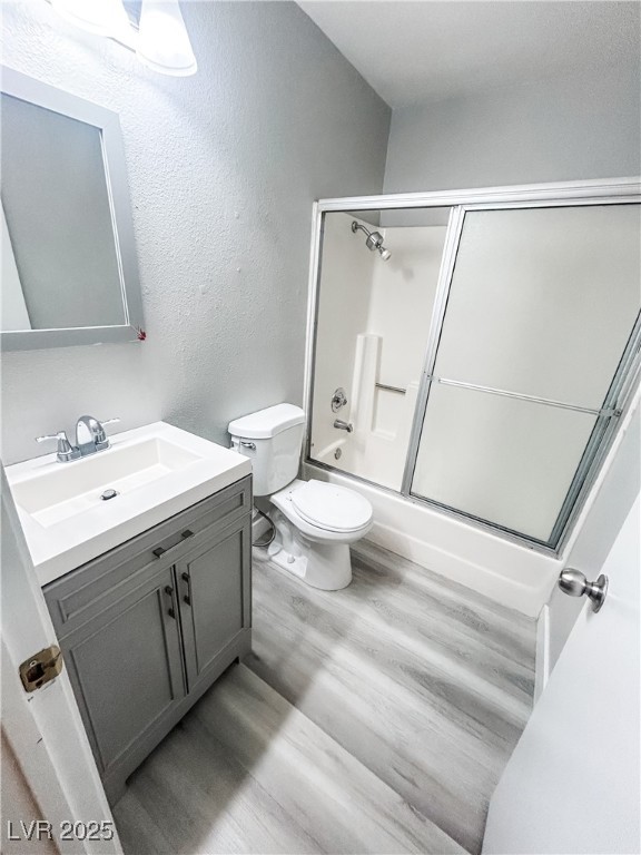 1305 Kari Lee Court A Property Photo 9