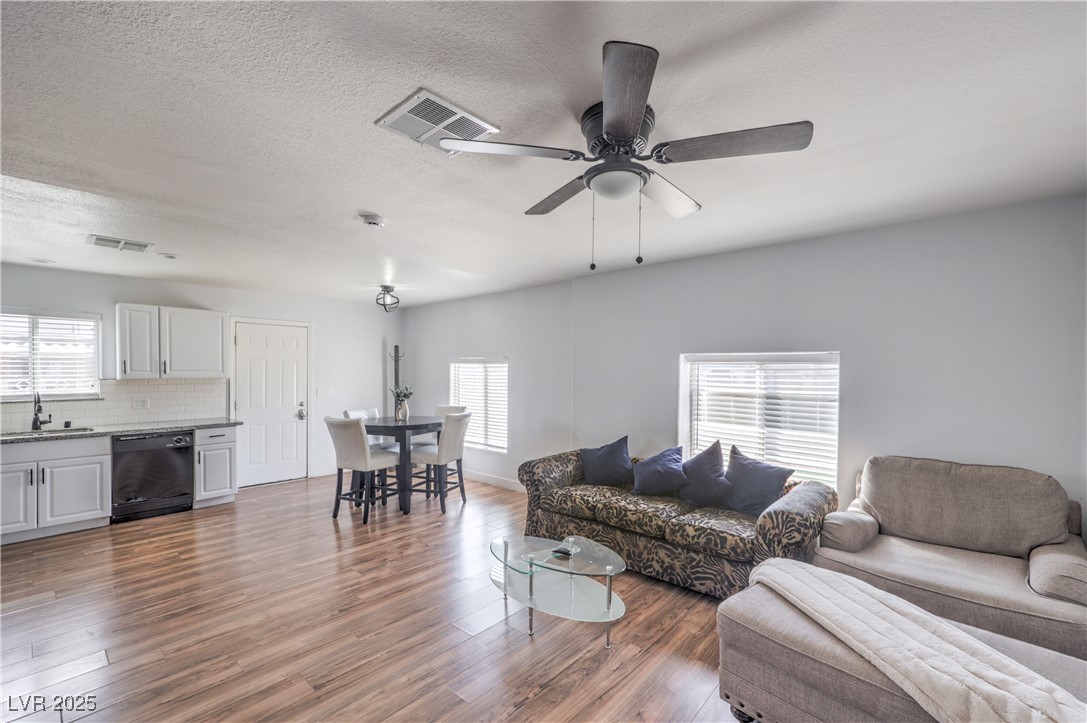500 Duchess Avenue Property Photo 13