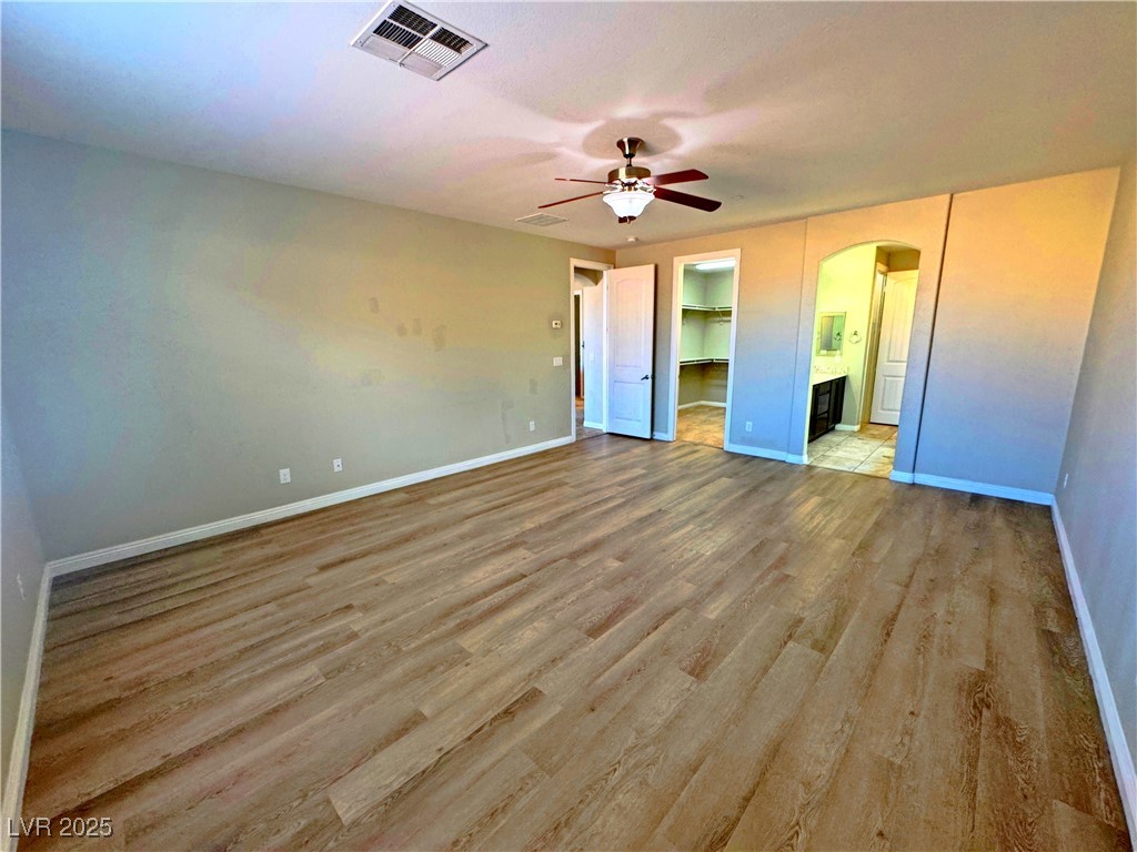 1630 Meadow Bluffs Avenue Property Photo 25